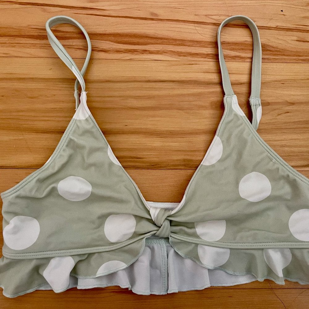 Out From Under Urban Outfitters bikini top sz M